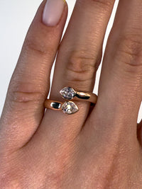 Pear Shape Toi et Moi Diamond Ring