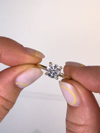 Round Brilliant Solitaire Diamond Engagement Ring