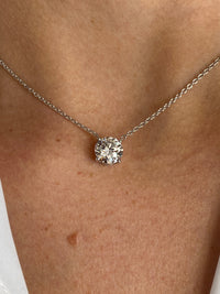 Round Brilliant Diamond Pendant