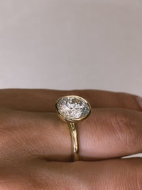 Round Brilliant Bezel Diamond Engagement Ring