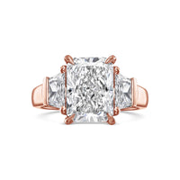 Radiant Cut With Trapezoid Side Stones Diamond Engagement Ring
