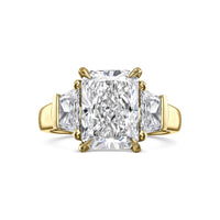Radiant Cut With Trapezoid Side Stones Diamond Engagement Ring